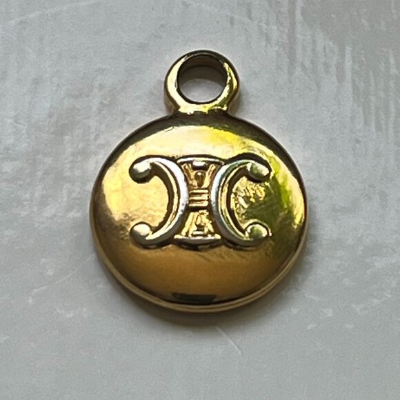 Pre-loved Vintage Celine Gold Tone Pendant - Picture 1 of 3